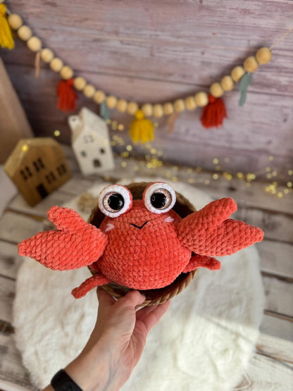 Crochet Crab Plush, Amigurumi Sea Crab, Ocean Animal Gift, Coastal Decor, Handmade Marine Plush, Beach Lover Gift