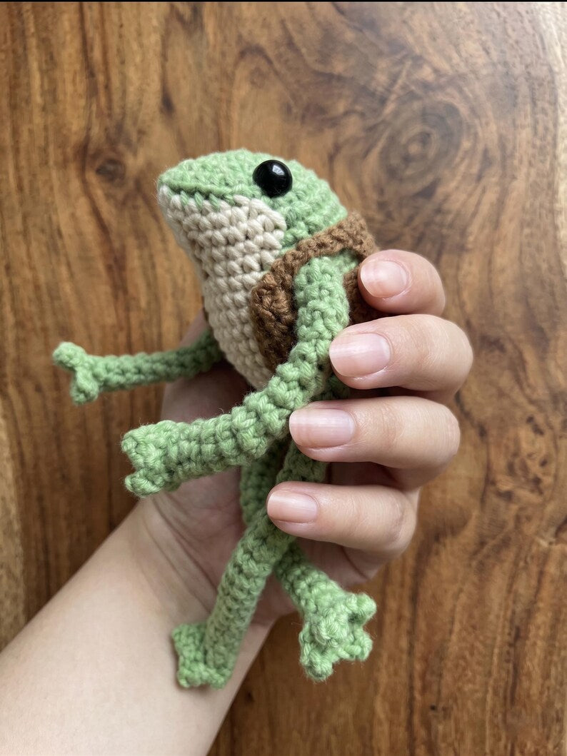 Cute Handmade Crochet Frog Keychain | Amigurumi Toad Bag Charm, Froggie Knitted Plushie, Kawaii Animal Gift