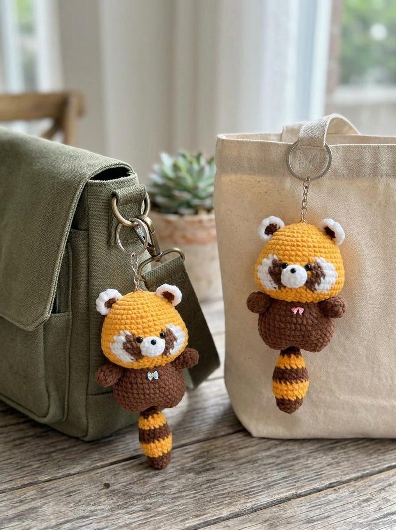 Cute Crochet Raccoon Keychain, Amigurumi Raccoon Charm, Kawaii Red Panda Bag Charm, Handmade Animal Keyring, Cute Gift Idea