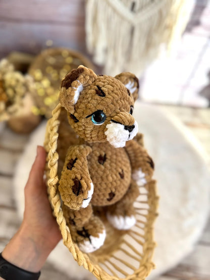 Crochet Leopard Plush, Handmade Amigurumi Leopard, Jungle Cat Decor, Wildlife Gift, Safari Nursery Decor