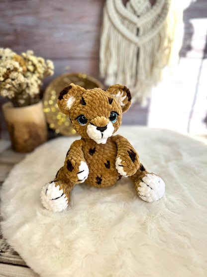 Crochet Leopard Plush, Handmade Amigurumi Leopard, Jungle Cat Decor, Wildlife Gift, Safari Nursery Decor
