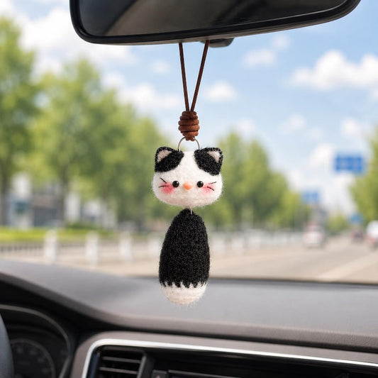 Crochet Cat Rearview Mirror Charm, Fluffy Kitten Car Hanging Accessories, Kawaii Anime Car Accessories for Women/Teen, Rearview Mirror Decor