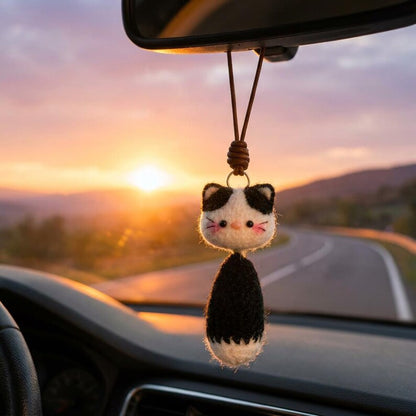 Crochet Cat Rearview Mirror Charm, Fluffy Kitten Car Hanging Accessories, Kawaii Anime Car Accessories for Women/Teen, Rearview Mirror Decor