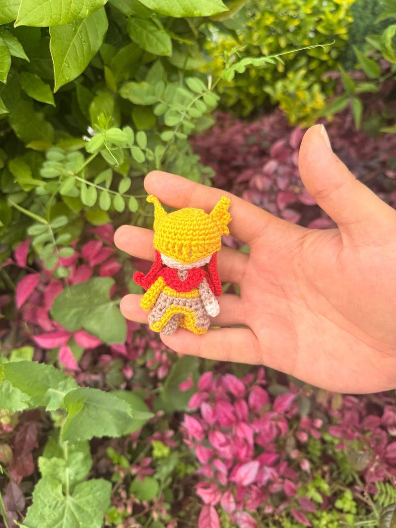 Malenia Amigurumi Plush – Elden Ring Crochet Keychain, Car Hanging Accessory