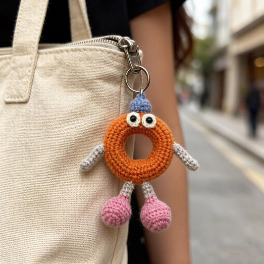 Artisan wool letter O charm, keyring dangling trinket, purse ornamental accent, personalized initial ornament, Yuletide tote embellishment