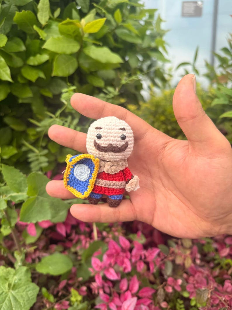 Handmade Braum Amigurumi Crochet Doll, League of Legends Mini Figure, Gamer Couple Gift