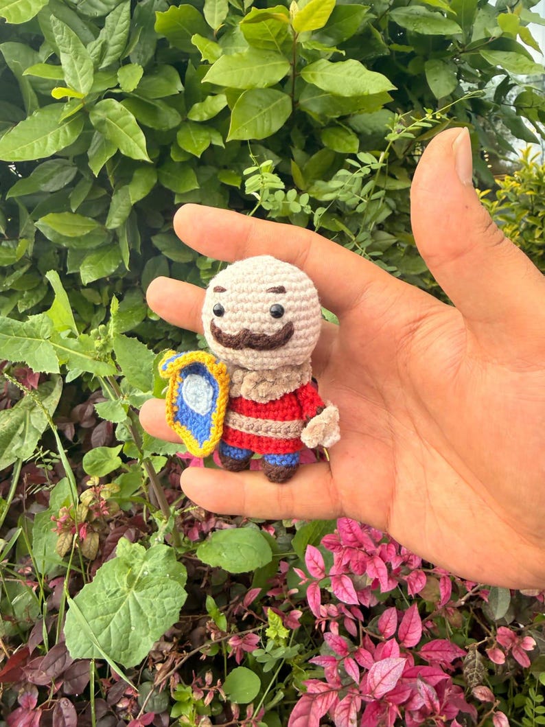 Handmade Braum Amigurumi Crochet Doll, League of Legends Mini Figure, Gamer Couple Gift
