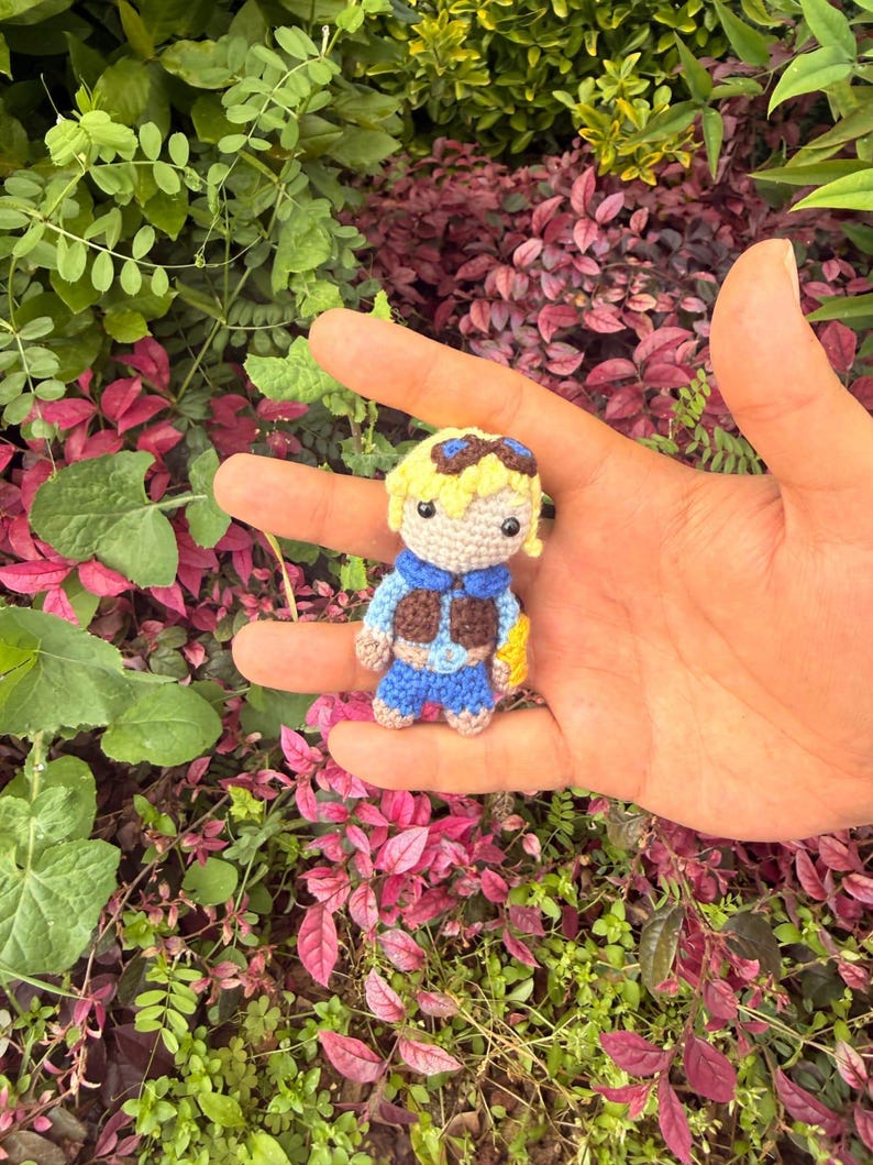 League of Legends Ezreal Amigurumi Plush • Handmade Crochet Chibi Doll (6-8 cm)