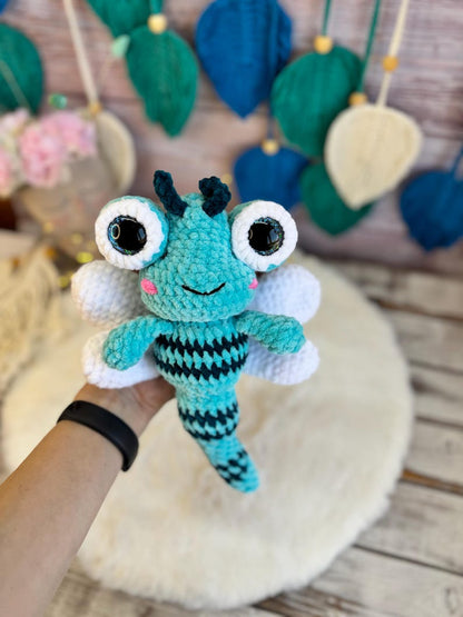 Dragonfly Plush, Crochet Dragonfly Amigurumi, Stuffed Insect Plush, Fantasy Bug Gift, Nature Lover Gift, Cute Room Decor