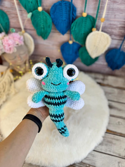 Dragonfly Plush, Crochet Dragonfly Amigurumi, Stuffed Insect Plush, Fantasy Bug Gift, Nature Lover Gift, Cute Room Decor
