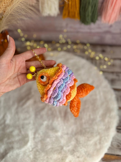 Bright Summer Fish Coin Purse, Crochet Fish Wallet, Beach Vacation Gift, Colorful Ocean Coin Pouch, Handmade Bag Charm, Coastal Accessory