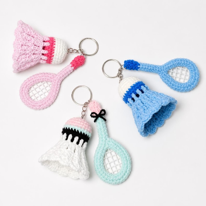 Crochet Badminton Keychain, Badminton Racquet Shuttlecock Pushie Sport Amigurumi, Badminton Team Gifts For Badminton Players