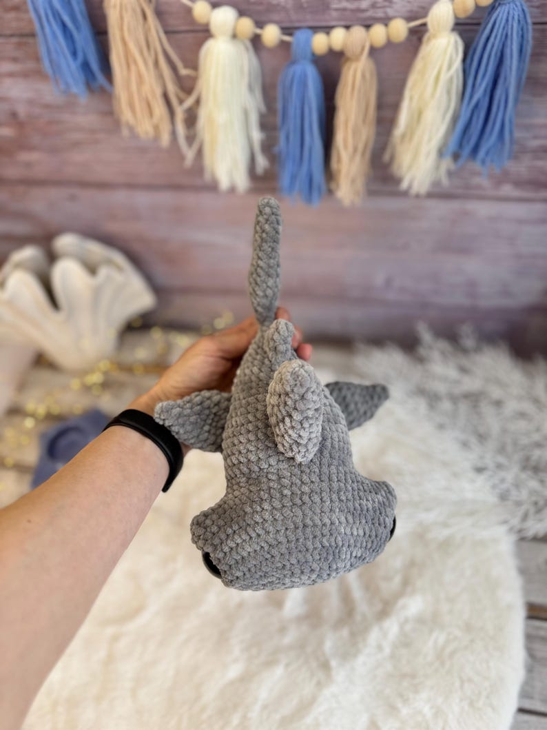Hammerhead Shark Decor, Crochet Shark Ornament, Marine Life Collectible, Ocean Shelf Decor, Shark Lover Gift