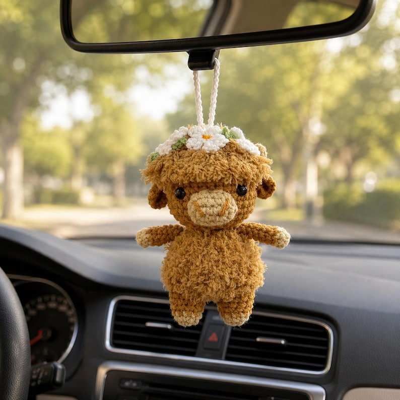 Crochet Highland Cow Car Charm, Fluffy Cow Rear View Mirror Accessory, Cute Animal Car Decor, Western Boho Auto Decor, Cow Lover Gift