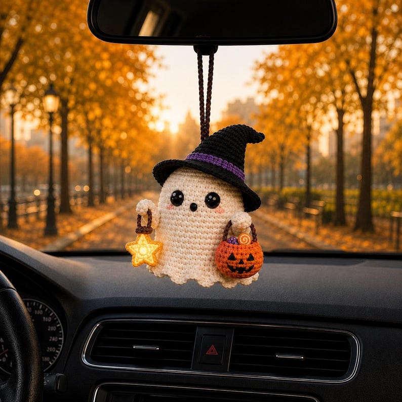 Crochet Halloween Ghost Car Charm, Cute Witch Ghost Keychain, Kawaii Spooky Ornament, Rearview Mirror Hanging Decor, Handmade Halloween Gift