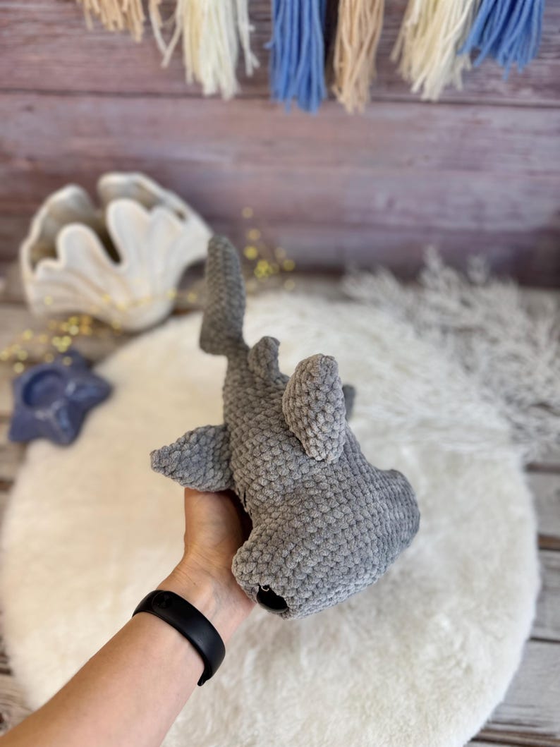 Hammerhead Shark Decor, Crochet Shark Ornament, Marine Life Collectible, Ocean Shelf Decor, Shark Lover Gift