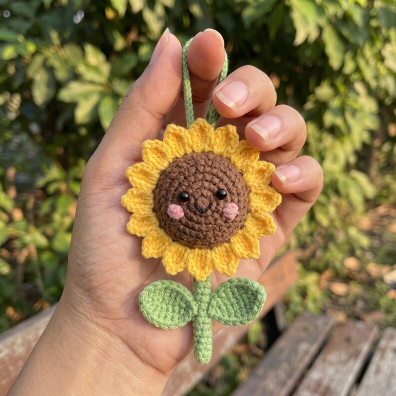 Handmade Crochet Sunflower Mirror Charm for Car — Kawaii Amigurumi Daisy Ornament