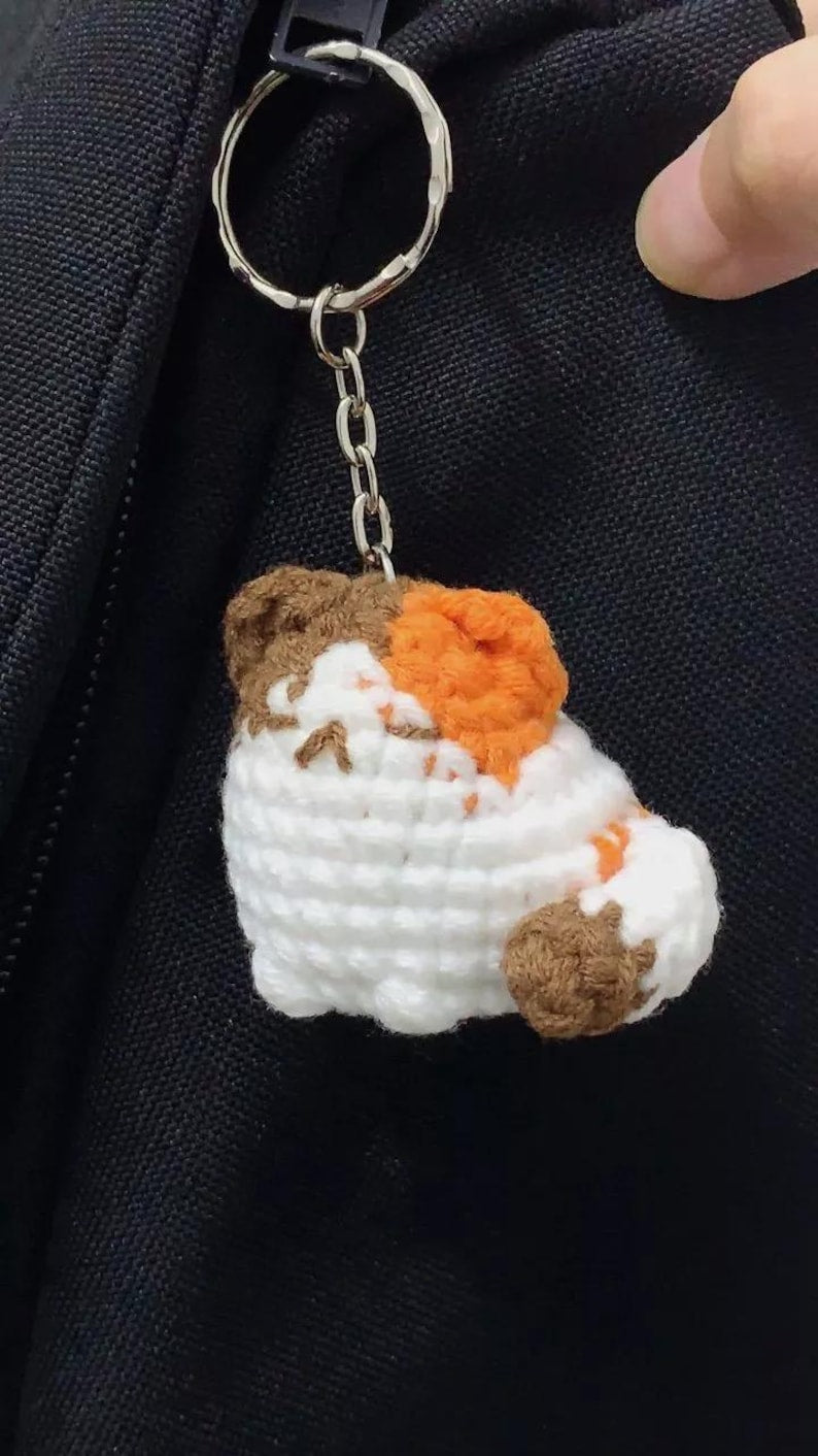 Crochet Mini Cat Keychain - Chubby Amigurumi Kitty Plush, Bag Charm, Gift for Cat Lovers