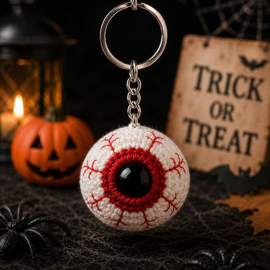 Crochet Eyeball Keychain Halloween | Spooky Eye Key Ring, Handmade Horror Bag Charm, Gothic Gift, Creepy Cute Backpack Charm