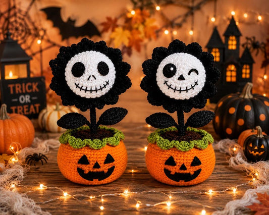 Crochet Halloween Pumpkin Pot, Skull Flower Amigurumi Decor, Spooky Cute Desk Decor, Handmade Halloween Gift, Handmade Gothic Home Decor