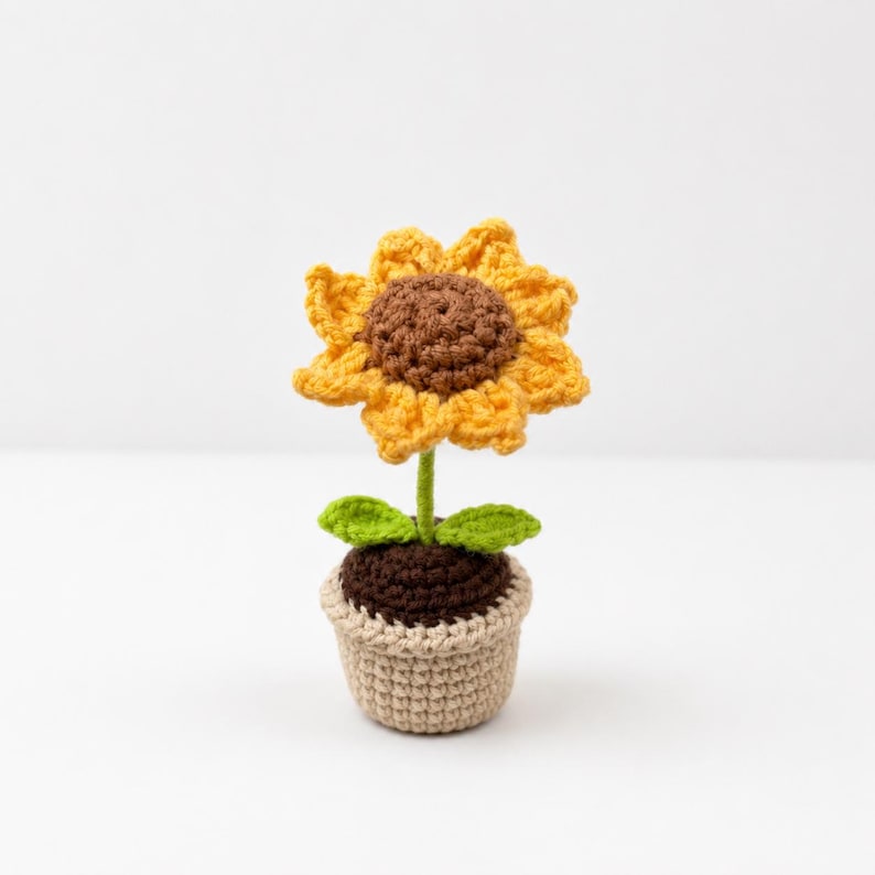 Crochet Sunflower Pot, Handmade Flower, Knitted Sunflower Decor, Cute Desk Decor, Housewarming Gift, Office Desk Gift, Gift For Her