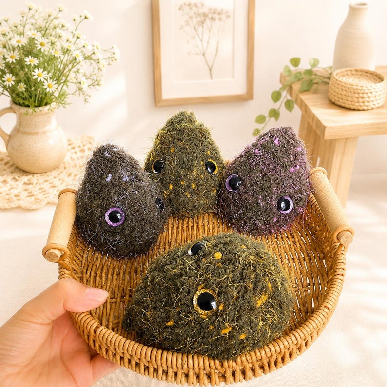 Crochet Nug Bud Plushie, Funny Weed Nugget Amigurumi, Cute Stoner Gift for Him, Emotional Support Desk Pet Buddy, Gag Gift for Best Friend