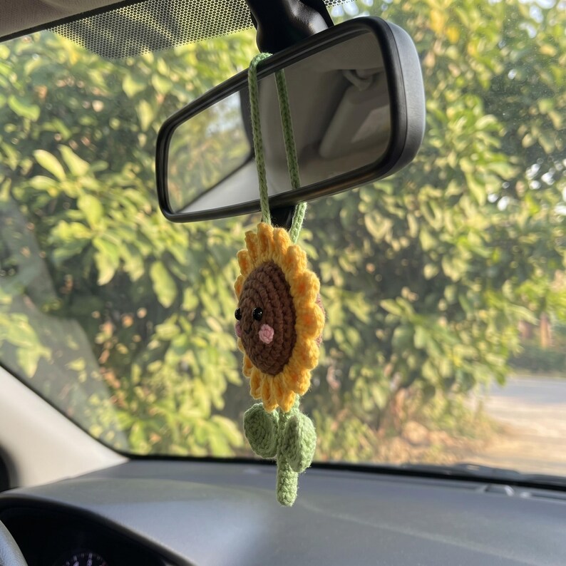 Handmade Crochet Sunflower Mirror Charm for Car — Kawaii Amigurumi Daisy Ornament