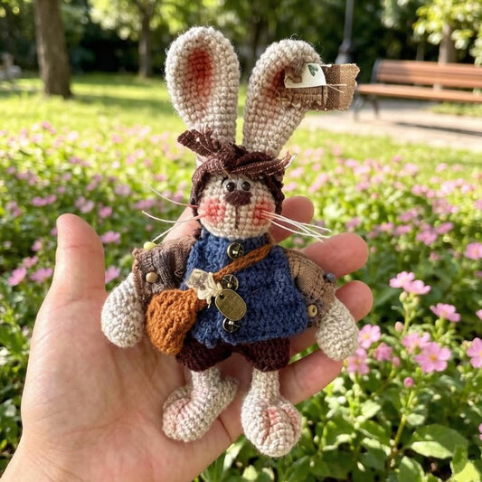 Hand‑Crocheted Vintage Hare Figurine, Collectible Art Doll, Birthday Present, Housewarming Keepsake, Christmas Gift for Farmhouse Home Decor