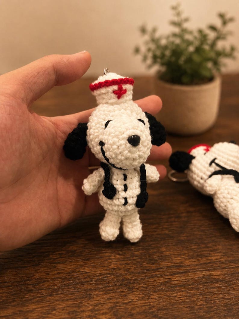 Crochet Nurse Puppy Doll Keychain, Handmade Doctor Dog Amigurumi, Healthcare Worker Gift, Nurse Appreciation Gift, Gift for Nurse