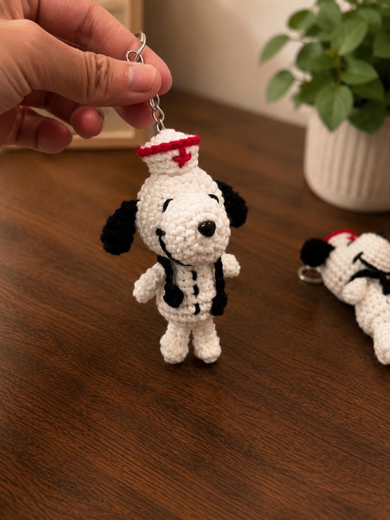 Crochet Nurse Puppy Doll Keychain, Handmade Doctor Dog Amigurumi, Healthcare Worker Gift, Nurse Appreciation Gift, Gift for Nurse