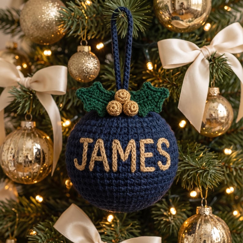 Personalized Crochet Christmas Ornament, Custom Name Bauble, Handmade Tree Decoration, Family Stocking Stuffer, Holiday Gift