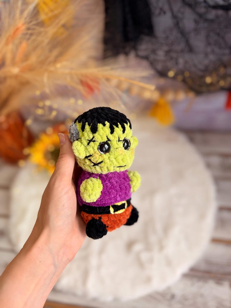 Halloween Crochet Decor, Frankenstein and Zombie, Spooky Amigurumi Figure Set