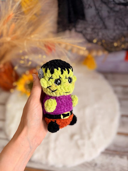 Halloween Crochet Decor, Frankenstein and Zombie, Spooky Amigurumi Figure Set