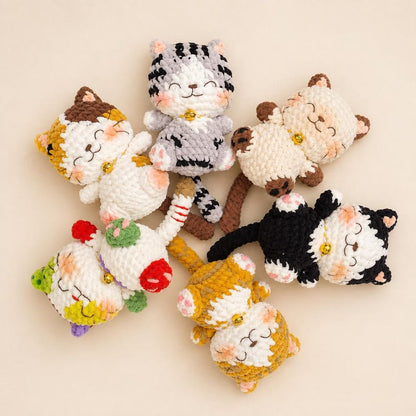 Crochet Cute Cat Keychain, Handmade Mini Crochet Amigurumi Cat Keychain, Cute Keyring, Crochet Cat Stuffed Animal, Cute Gifts For Cat Lovers