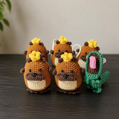Crochet King Beaver Car Hanging - Beaver Amigurumi Keychain, Funny Plushie Keychain Gift, Car Accessory