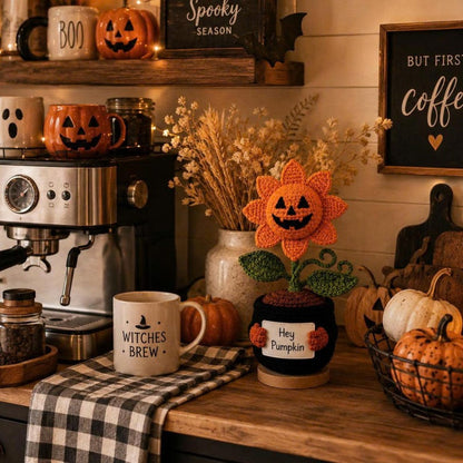Handmade Crochet Pumpkin Flower Pot, Halloween Jack O Lantern Decor, Cute Amigurumi Fall Desk Decor, Cozy Autumn Home Decoration Gift