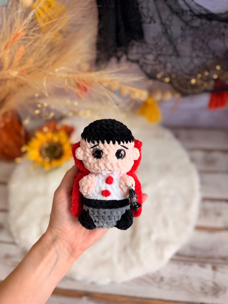 Halloween Crochet Decor, Vampire and Bat, Spooky Amigurumi Figure Set