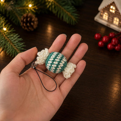 Crochet Christmas Keychain Set, Handmade Xmas Bag Charm, Santa Snowflake Gingerbread, Cute Stocking Stuffer, Secret Santa Gift