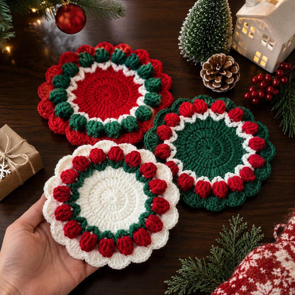 Christmas Wreath Crochet Coaster Set, Handmade Holiday Mug Rug, Table Decor, Housewarming Xmas Gift