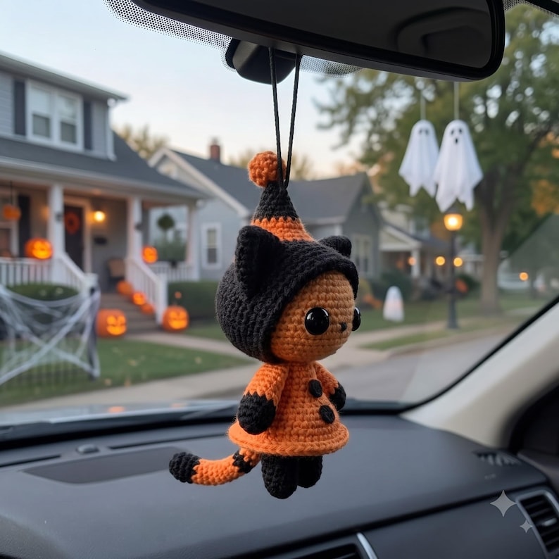 Halloween Crochet Cat Car Charm | Witch Hat Amigurumi Hanging Ornament | Kawaii Black Orange Rear View Mirror Decor