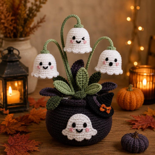 Crochet Ghost Plant Decor, Handmade Halloween Ghost Pot, Cute Spooky Amigurumi Home Decor, Ghost Lover Fall Gift