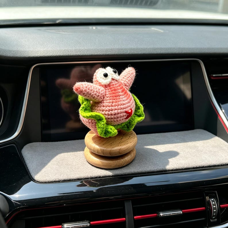 Handmade Crochet Car Figurine Wooden Base Ornament Distinct Handcrafted Trinket for auto interior office home decorative display occasions
