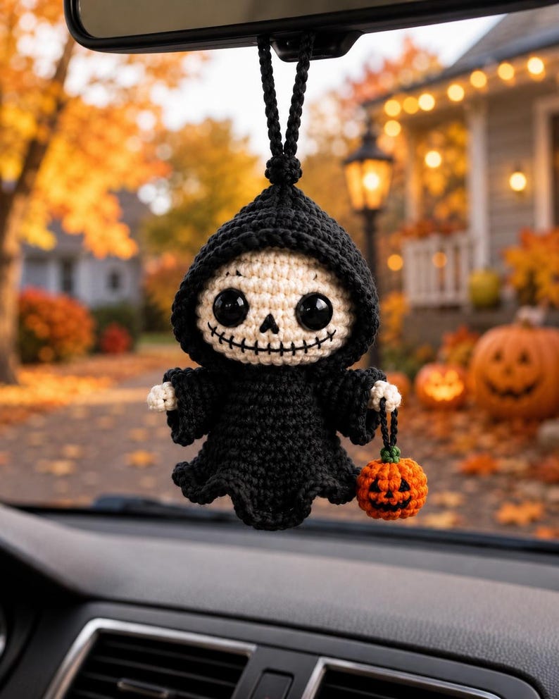 Crochet Grim Reaper Car Hanging, Halloween Rear View Mirror Charm, Goth Spooky Car Accessory, Cute Spooky Car Accessory,HalloweenGift