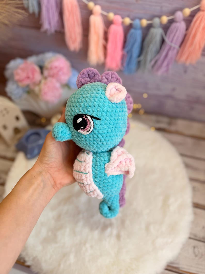 Crochet Seahorse Decor, Handmade Ocean Keepsake, Coastal Crochet Animal, Beach House Decor, Sea Life Gift