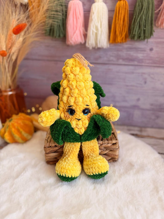 Crochet Pineapple Kitchen Decor, Handmade Pineapple Ornament, Tropical Fruit Collectible, Shelf Decor, Funny Housewarming Gift