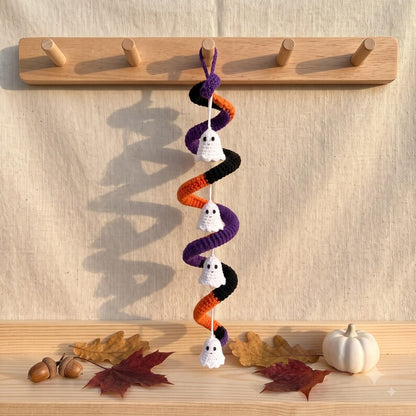 Halloween Crochet Garland, Ghost Hanging Decor, Handmade Spiral Fall Wall Decoration