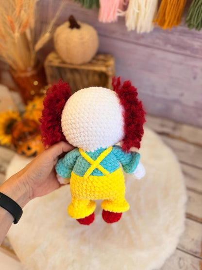 Halloween Crochet Creepy Clown & Spooky Villain Amigurumi Decor, Gift for Horror Fans