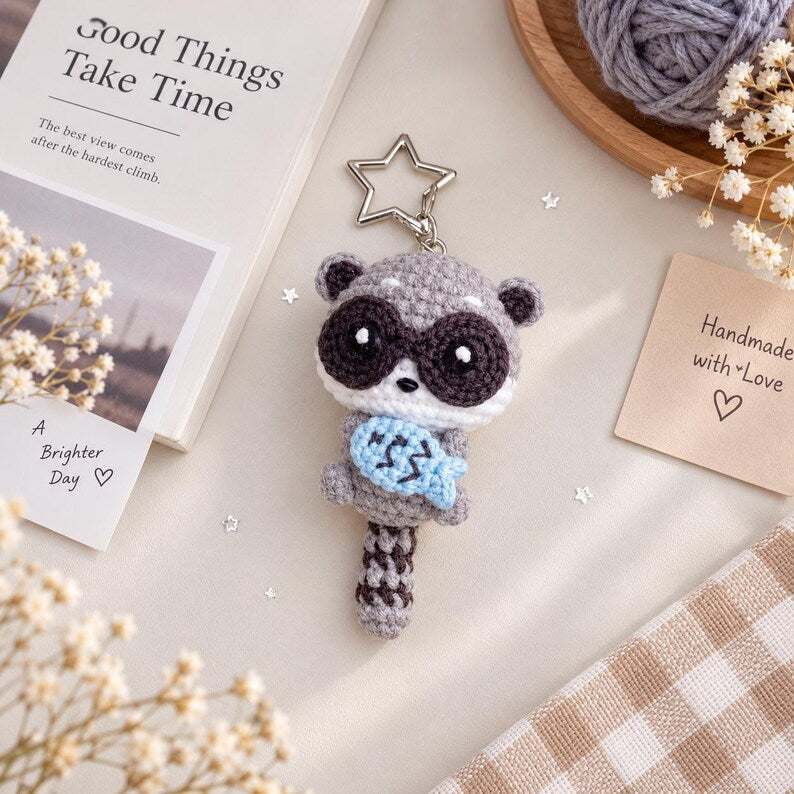 Crochet Raccoon Keychain, Crochet Red Panda Keychain, Baby Raccoon Plush Toy Keychain, Raccoon Stuffed Animal, Raccoon Cute Gifts