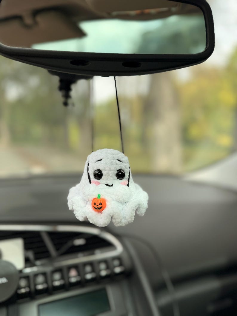 Crochet Ghost Car Hanger, Halloween Rearview Mirror Charm, Spooky Car Decor
