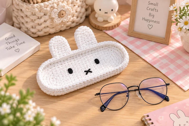 Crochet Bear Glasses Holder, Teddy Bear Eyeglass, Gift For Him, Gift For Her, Kitty Glasses Holder, Bear Case Holder, Miffy Glasses Holder
